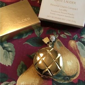 ESTEE LAUDER VINTAGE PERSONAL CHARM FACE POWDER COMPACT NIB LUCIDITY TRANSPARENT